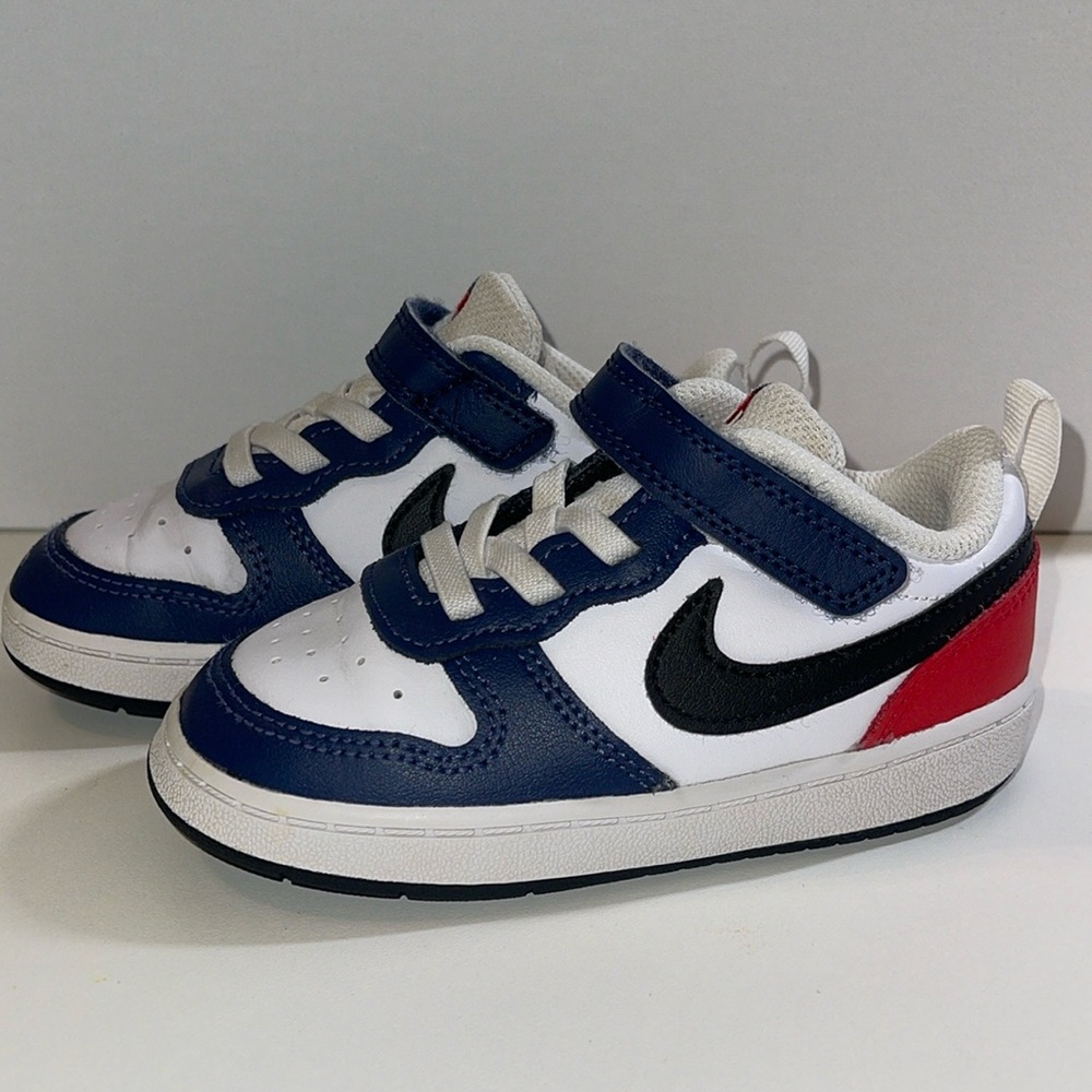 Nike toddler shoes